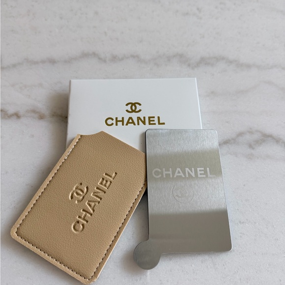 Cardholder Mirror(Tan) - Picture 2 of 2